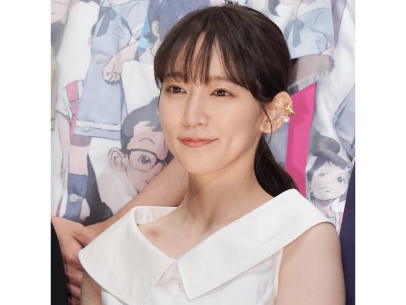 吉岡里帆、ちょっぴり切ないクリスマスの思い出「カップルで見る方が多いんですよね」