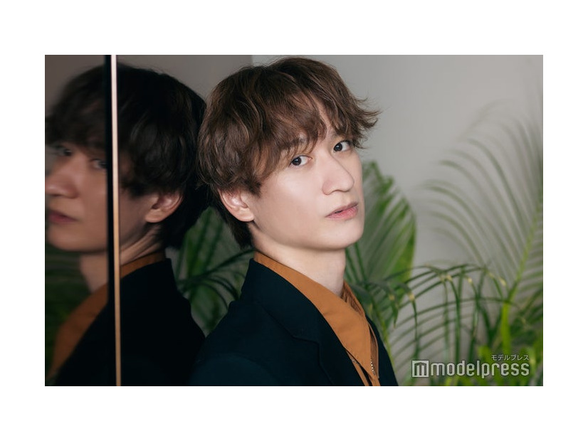 モデルプレスのインタビューに応じた宮田俊哉（C）モデルプレス