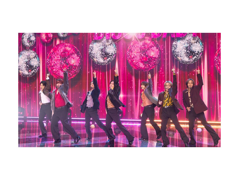 Travis Japan（C）Storm Labels Inc.