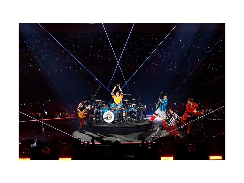 SUPER EIGHT「超八 in 日本武道館」より（提供写真）