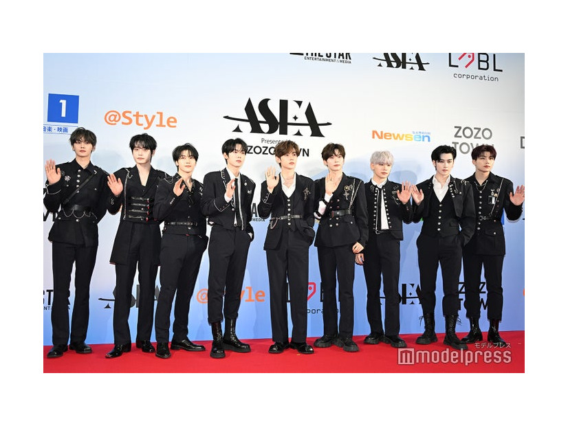 ZEROBASEONE／キム・ギュビン、キム・ジウン、ソク・マシュー、ハン・ユジン、ジャン・ハオ、ソン・ハンビン、キム・テレ、リッキー、パク・ゴヌク（C）モデルプレス
