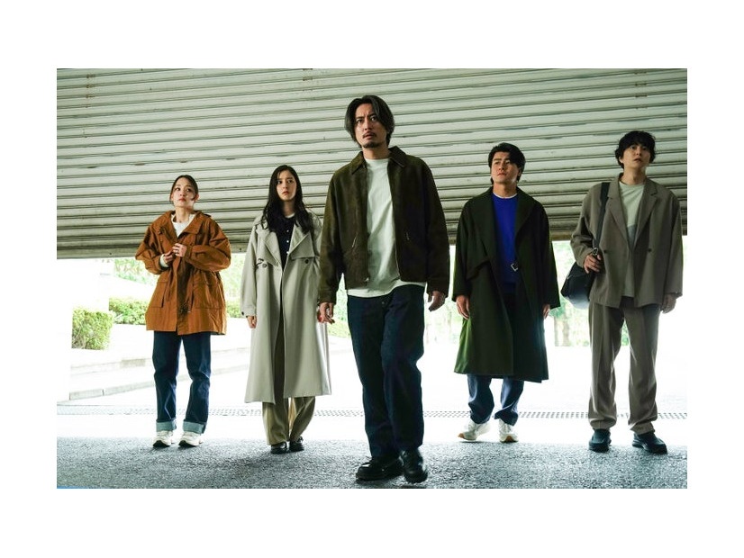 剛力彩芽、新木優子、間宮祥太朗、森本慎太郎、稲葉友「良いこと悪いこと」第7話（C）日本テレビ