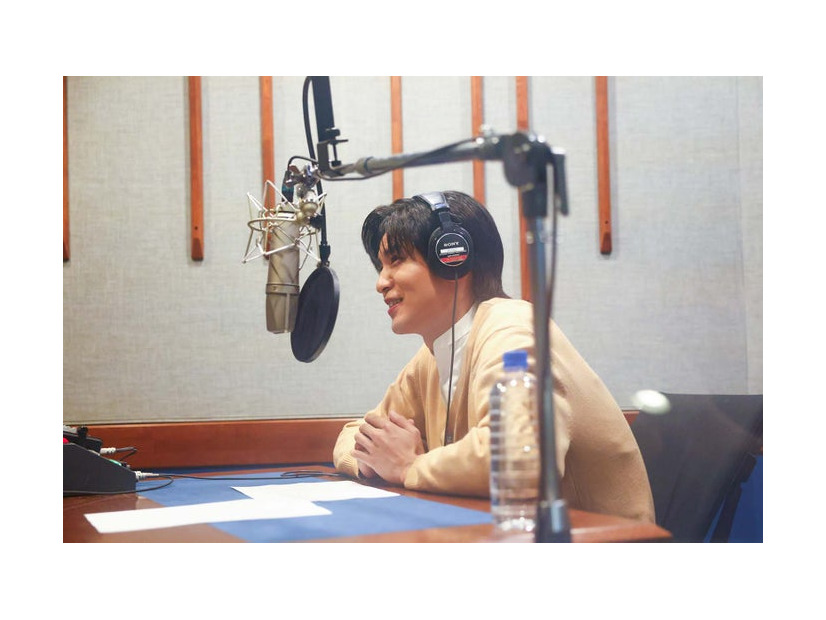 目黒蓮インタビュー風景／新CM「すき焼きの流儀」篇、「すき焼きの周期」篇（提供写真）