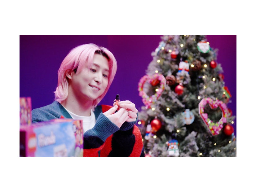 佐久間大介「初めてのレゴセットでワクワク♪佐久間大介のレゴフレンズ」ムービーカット（提供写真）