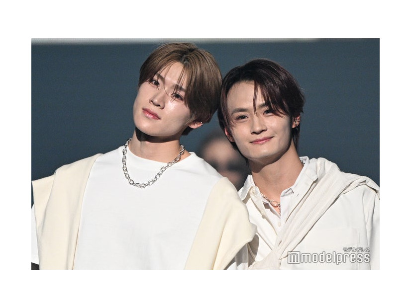 大久保波留、寺尾香信（C）モデルプレス