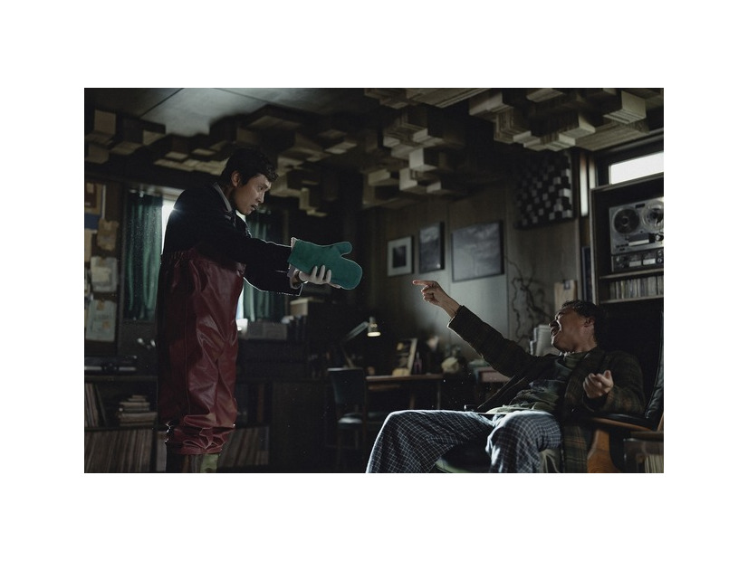 『しあわせな選択』2025 CJ ENM Co., Ltd., MOHO FILM ALL RIGHTS RESERVED