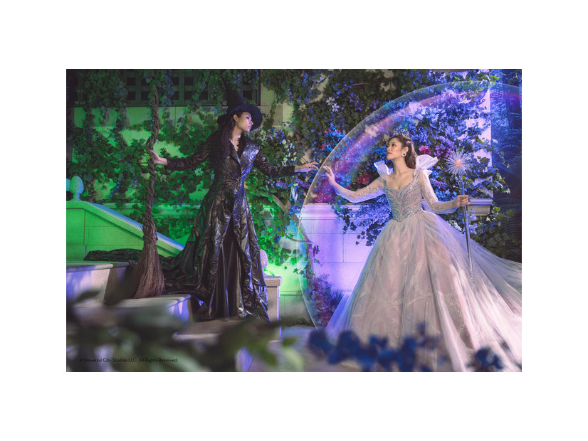 「リトル・マーサ」『ウィキッド』フォトプラン© Universal City Studios. All Rights Reserved.
