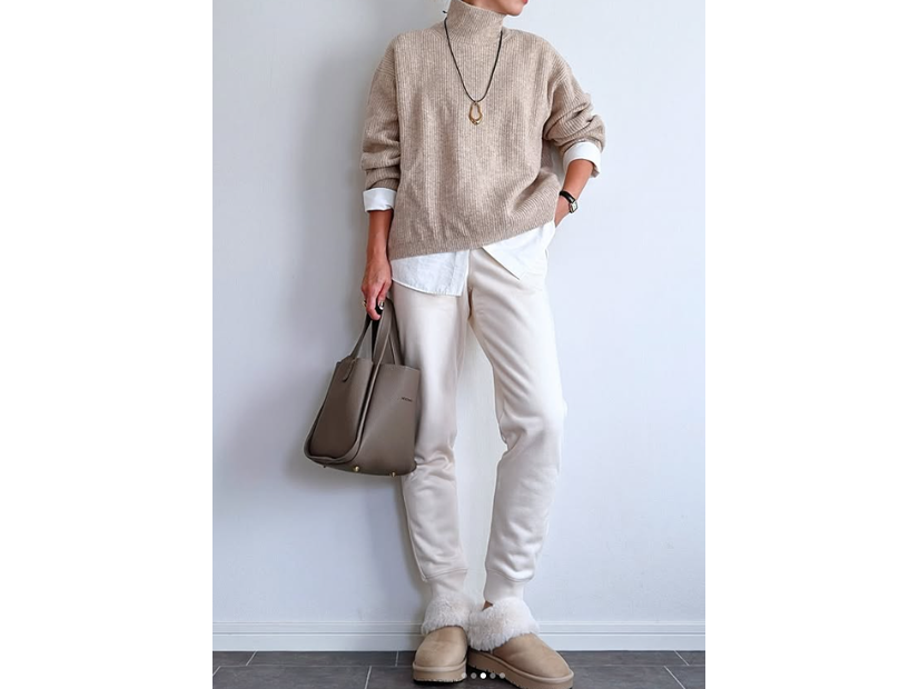 防寒とおしゃれを両立。【ユニクロ】ボアスウェットパンツの大人流洗練コーデ術  【40代の毎日コーデ】