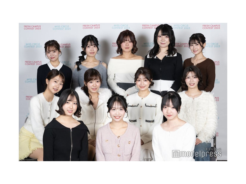 （下段左から）小野由記美さん、関谷ひよりさん、小峰萌楓さん（中段左から）塚本ここなさん、服部奏良さん、堀亜子さん、菊池瞳子さん（上段左から）福田真鈴さん、高嶋珊奈さん、岡田夏海さん、蓑原晴花さん、岩田帆南さん（C）モデルプレス