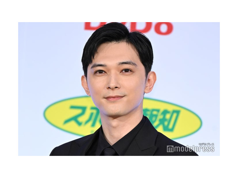 「第50回報知映画賞」授賞式に出席した吉沢亮（C）モデルプレス