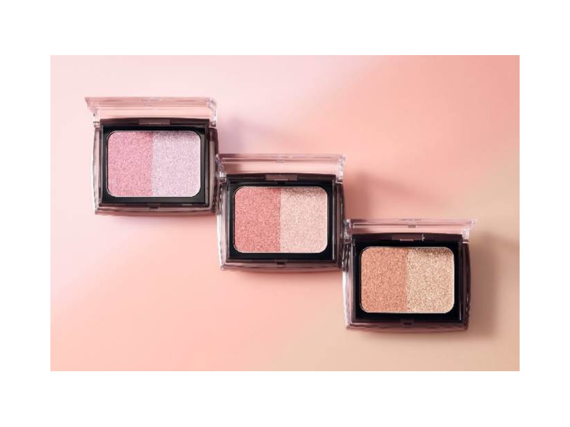 ファンケル、「明るい幸せ顔」を作る「ニュアンスコントラストチークカラー」新発売