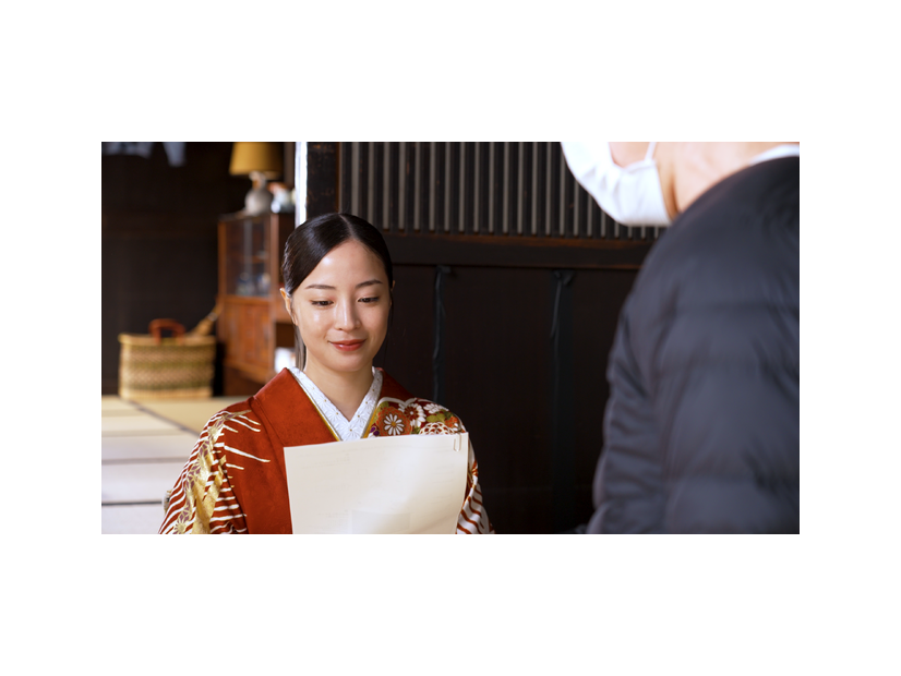 TVCM「お正月を写そう♪2026 “チェキTM′′運命のもちつき」篇　メイキングカット