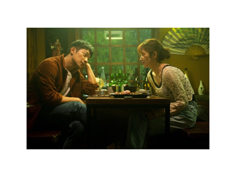 『恋愛の抜けたロマンス』(C) 2021 CJ ENM Co., Ltd., TWELVE JOURNEY ALL RIGHTS RESERVED