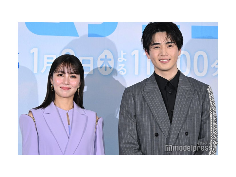 「ゲームチェンジ」記者発表に登壇した石川恋、中沢元紀（C）モデルプレス