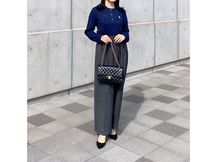 上品コーデなら、やっぱりネイビー！今、40代が選ぶならどんなデザイン？ 【40代の毎日コーデ】