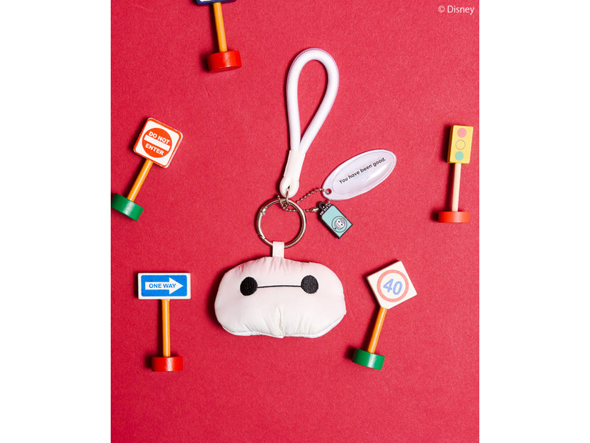 【BAYMAX】マルチケース付きチャーム　価格：2,990円