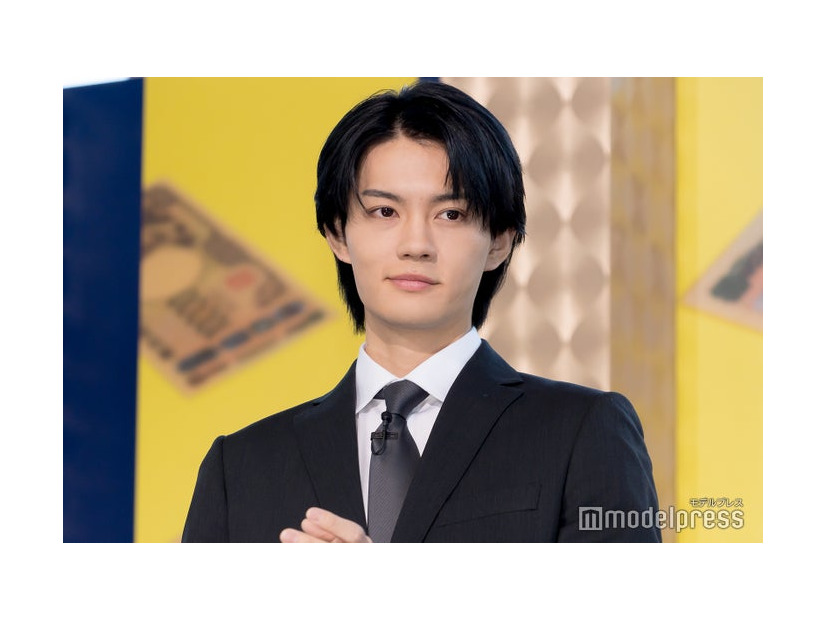 ドラマ「おコメの女－国税局資料調査課・雑国室－」記者会見に出席した佐野勇斗（C）モデルプレス