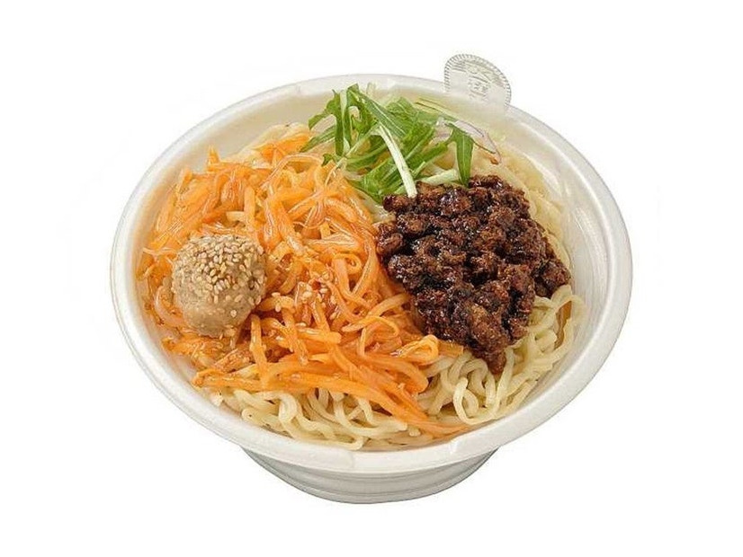 「飯田商店監修　白ごまの分離と融合　担々麺」（提供写真）