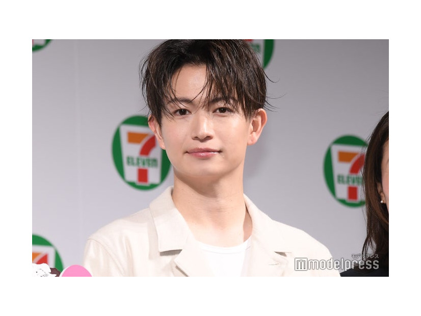 イベントに出席した綱啓永（C）モデルプレス