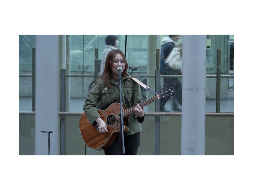 ふみの／渋谷路上ライブの様子（提供写真）