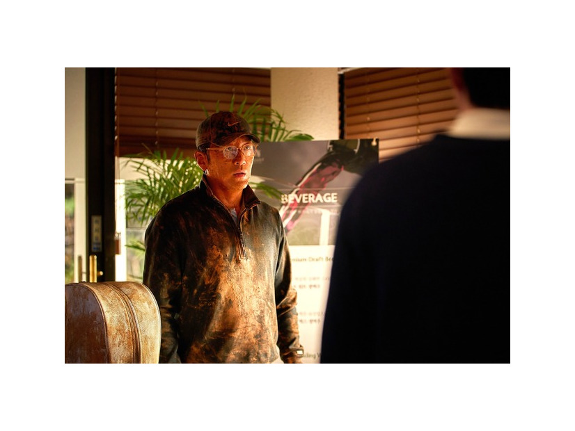 『ロビー！　4000億円を懸けた仁義なき18ホール』