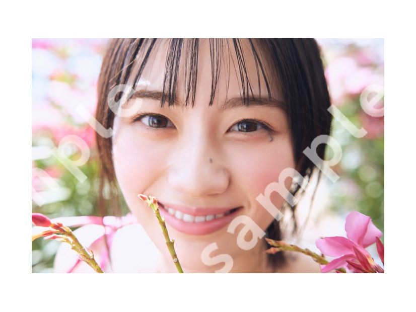 川崎桜／メッセージカード（撮影／須江隆治）