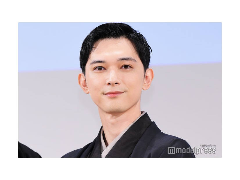 吉沢亮（C）モデルプレス