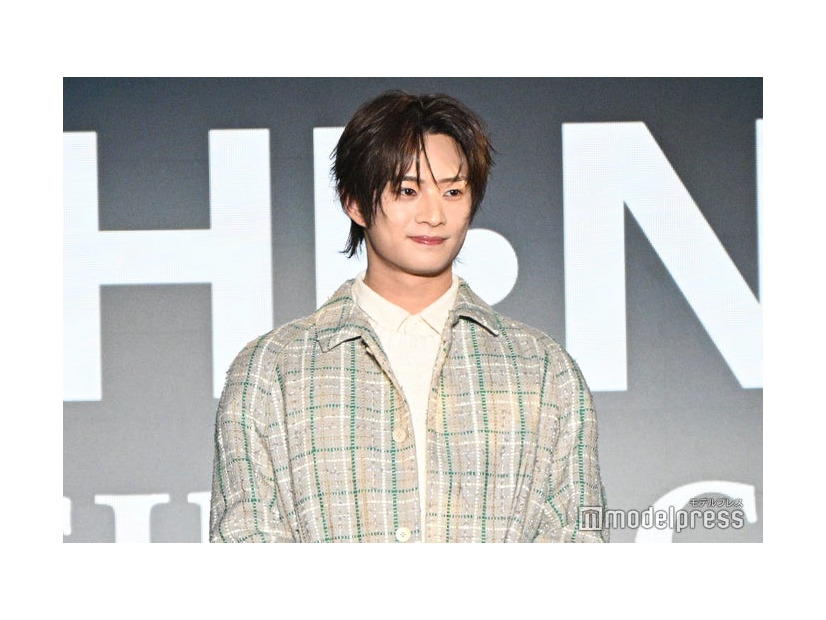 浮所飛貴（C）モデルプレス