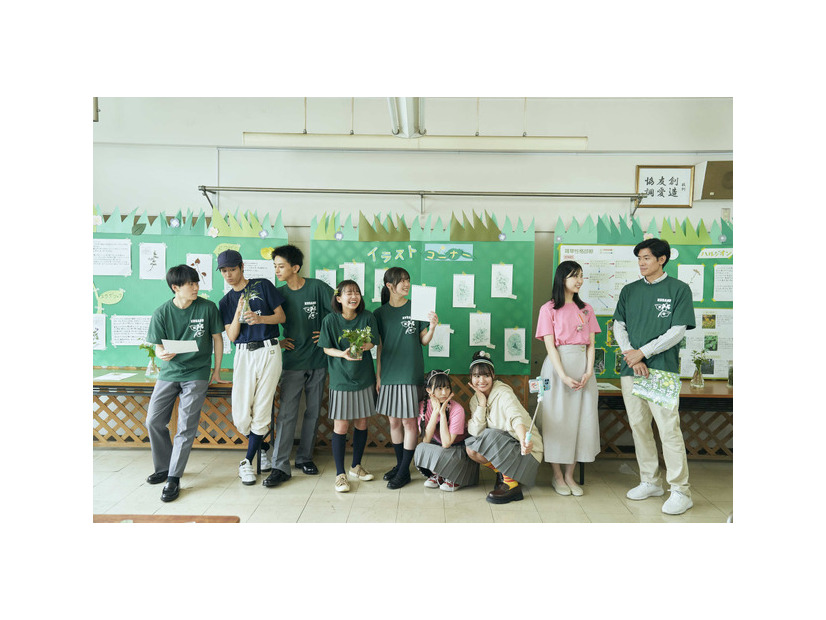 『ザッケン！』　2026上村奈帆・モノガタリラボ・プクプク／小学館／『ザッケン！』製作委員会