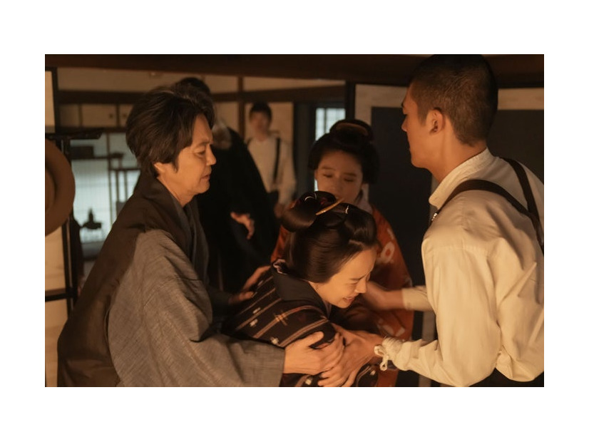 岡部たかし、夏目透羽、高石あかり、日高由起刀「ばけばけ」第100話（C）NHK