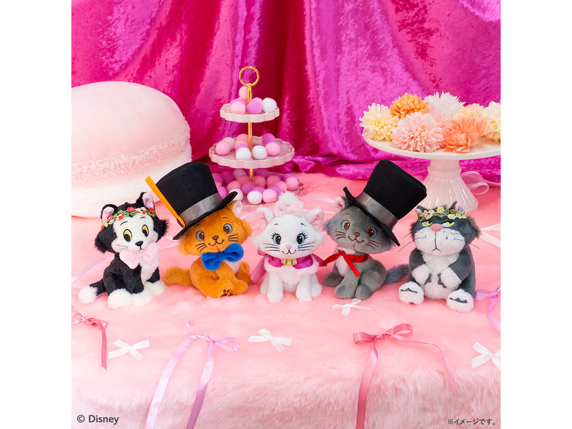 B賞 ぬいぐるみチャーム©Disney