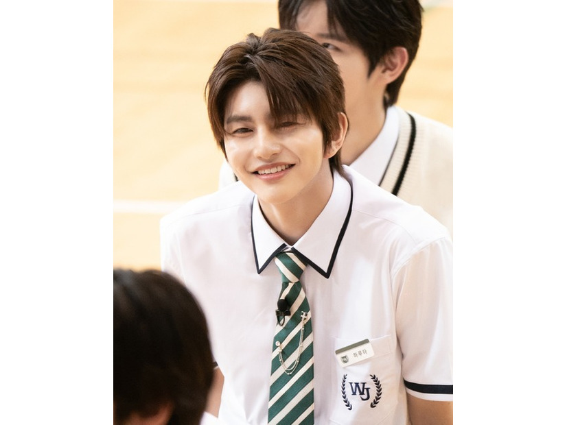 ハルタ「応答せよ！僕らのハイスクール」(C) 2026 SM ENTERTAINMENT & eggiscoming CO., Ltd. ALL RIGHTS RESERVED.