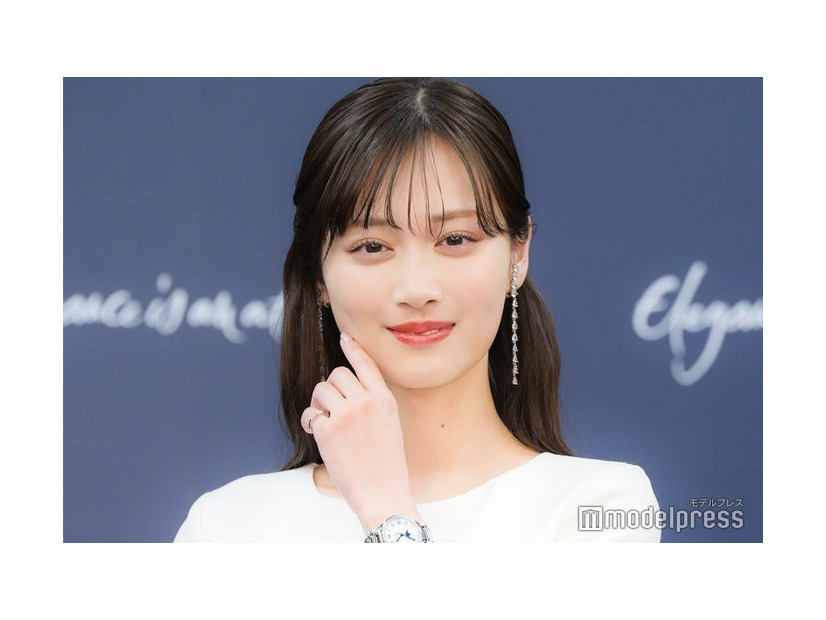 「ロンジン アーカイブ展～時を紡ぐウォッチメイキングの軌跡～」発表記念イベントに出席した山下美月（C）モデルプレス