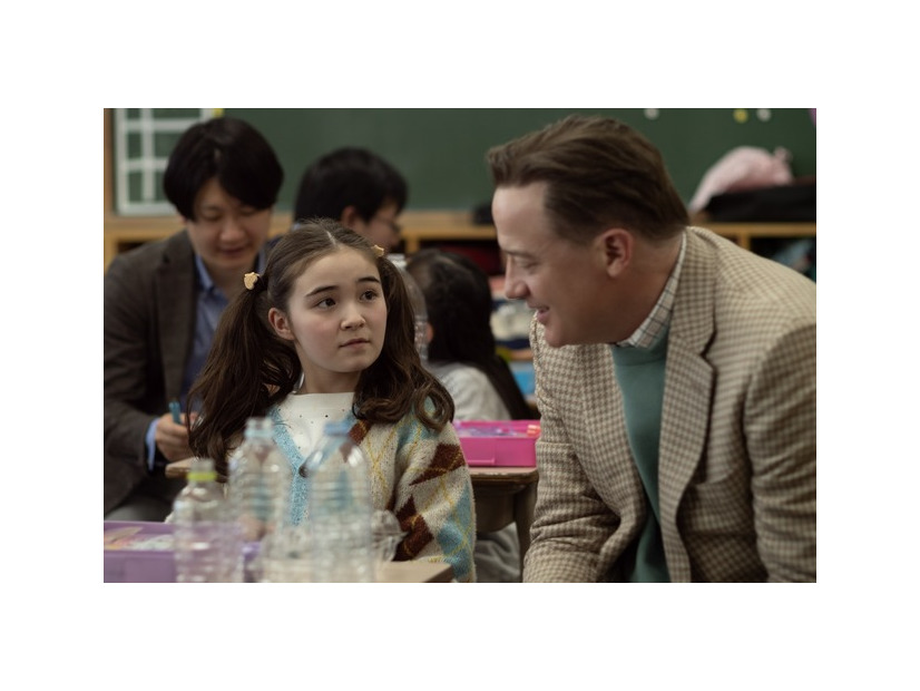 『レンタル・ファミリー』©2026 Searchlight Pictures. All Rights Reserved.