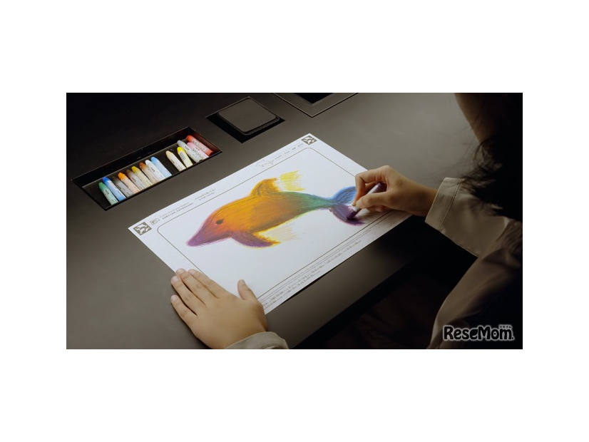 チームラボ「スケッチ環世界」 (c)チームラボ