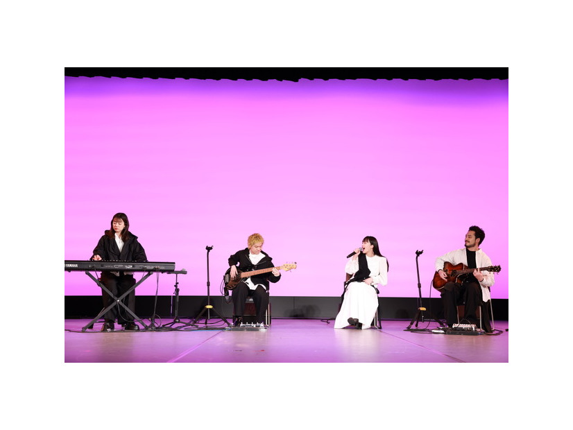 『パリに咲くエトワール』©「パリに咲くエトワール」製作委員会