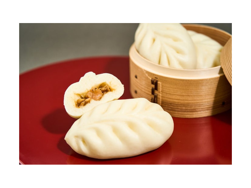 炭火焼きとりまん204円（税込220円）（提供写真）