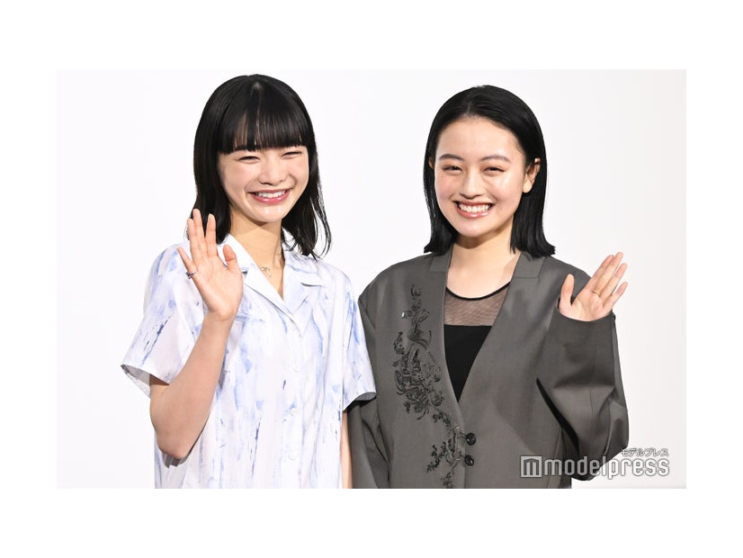 「風、薫る」第1週試写会見に出席した見上愛、上坂樹里（C）モデルプレス