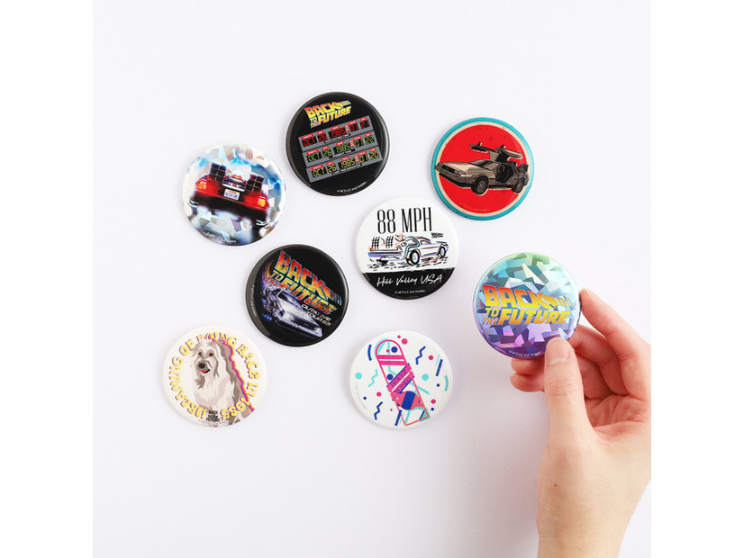 トレーディング缶バッジ 《単品》￥550（税込）　《BOX》￥4,400（税込）