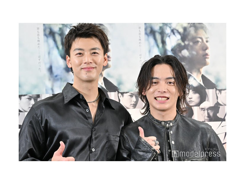 「再会～Silent Truth～」囲み取材に応じた竹内涼真、優里（C）モデルプレス