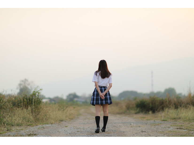 「学校に行ってみようかな」8年間不登校だった娘が、4ヶ月でバイト、英検に動き出した。その時、母が実践していた理論とは