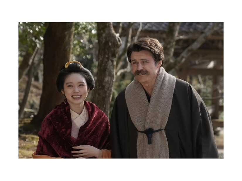 高石あかり、トミー・バストウ「ばけばけ」第118話（C）NHK