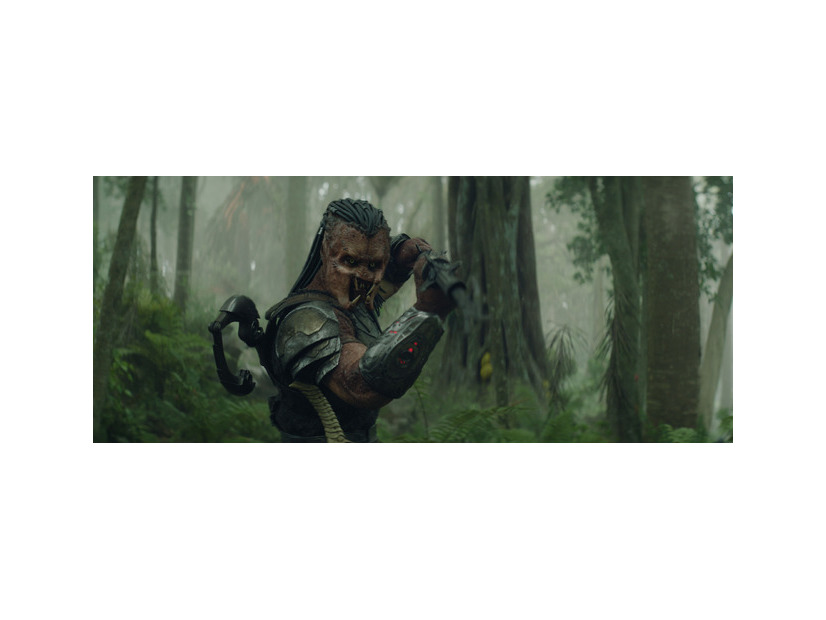 『プレデター：バッドランド』© 2026 20th Century Studios
