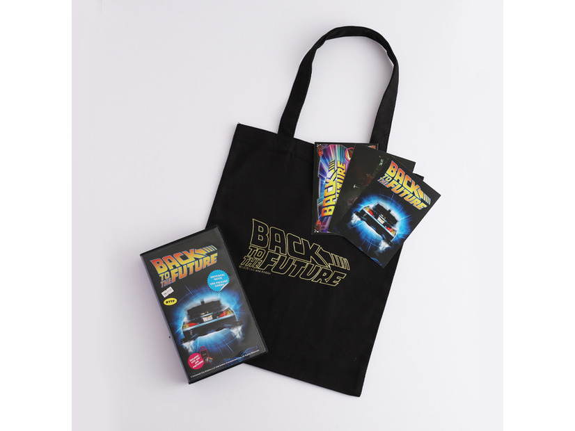 トートバッグポストカードセット VHSver. 各￥4,290（税込）