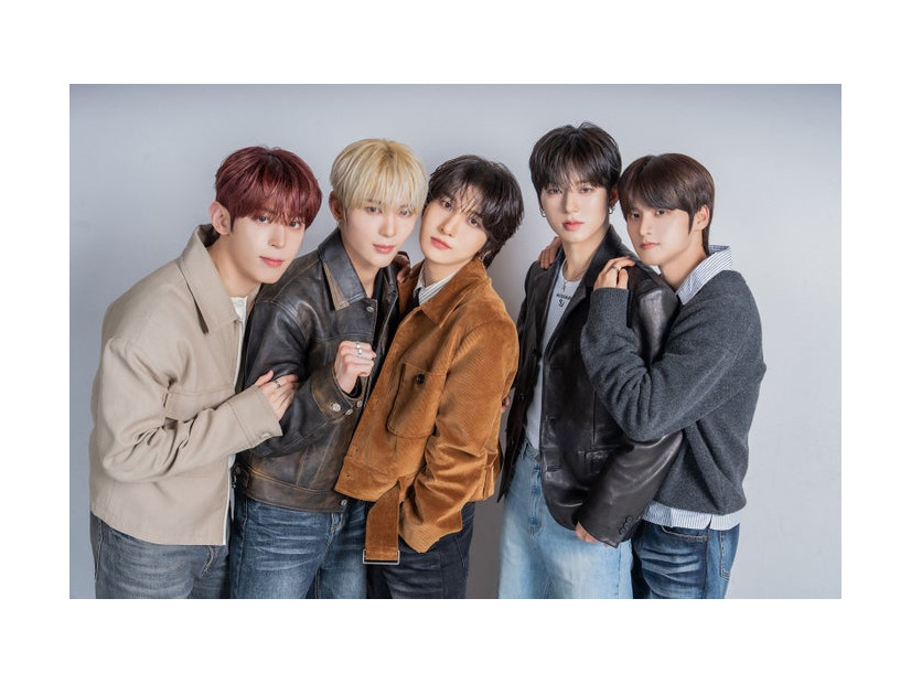 NOWZ（C）CUBE ENTERTAINMENT INC.