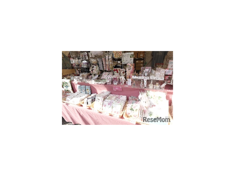 「ローズガーデンマーケット」（前年のようす）