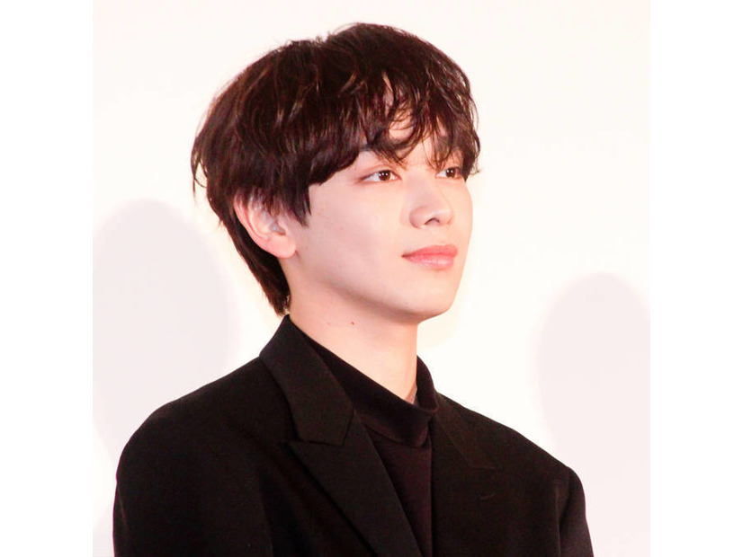 宮世琉弥、3rdアルバム『Illusion』は俳優・アーティストの“二面性”の魅力を引き出す一枚に