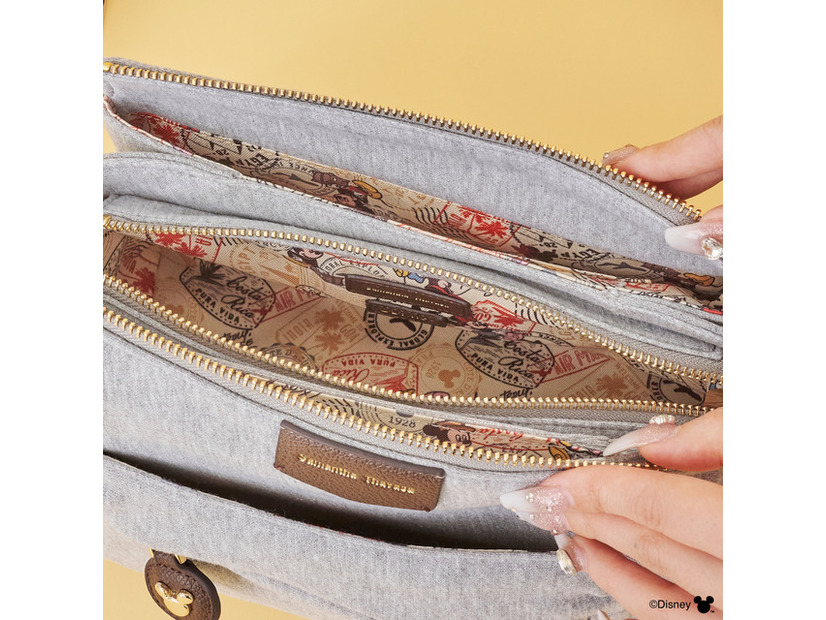 ショルダーバッグ　Samantha Thavasa ／DISNEY DREAM TRAVELコレクション「ミッキー＆ミニー」