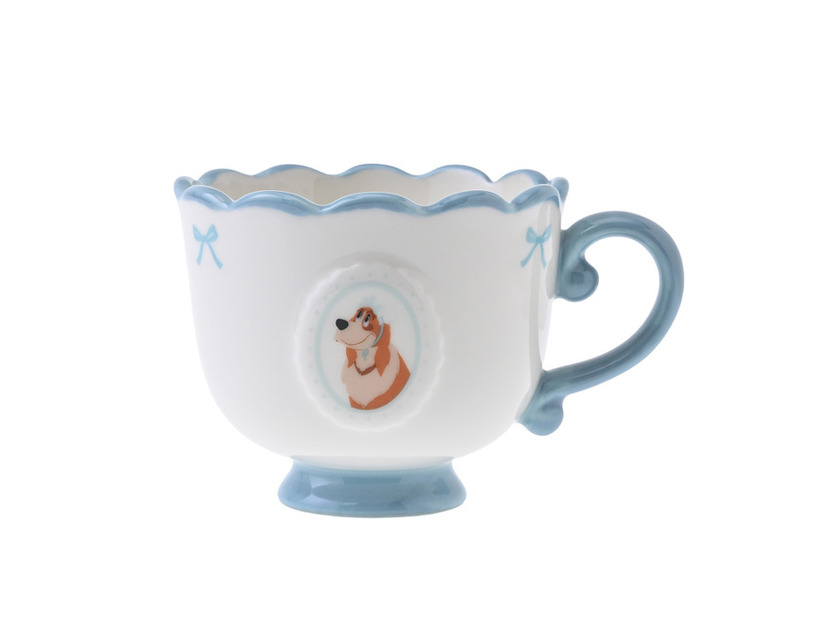 ティーカップ　2,500円