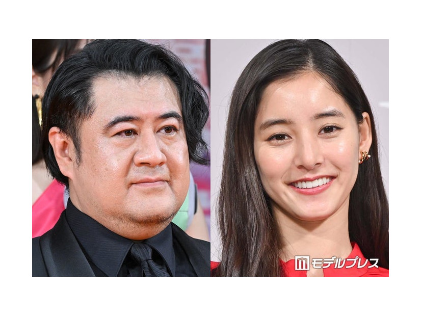 小手伸也、新木優子（C）モデルプレス